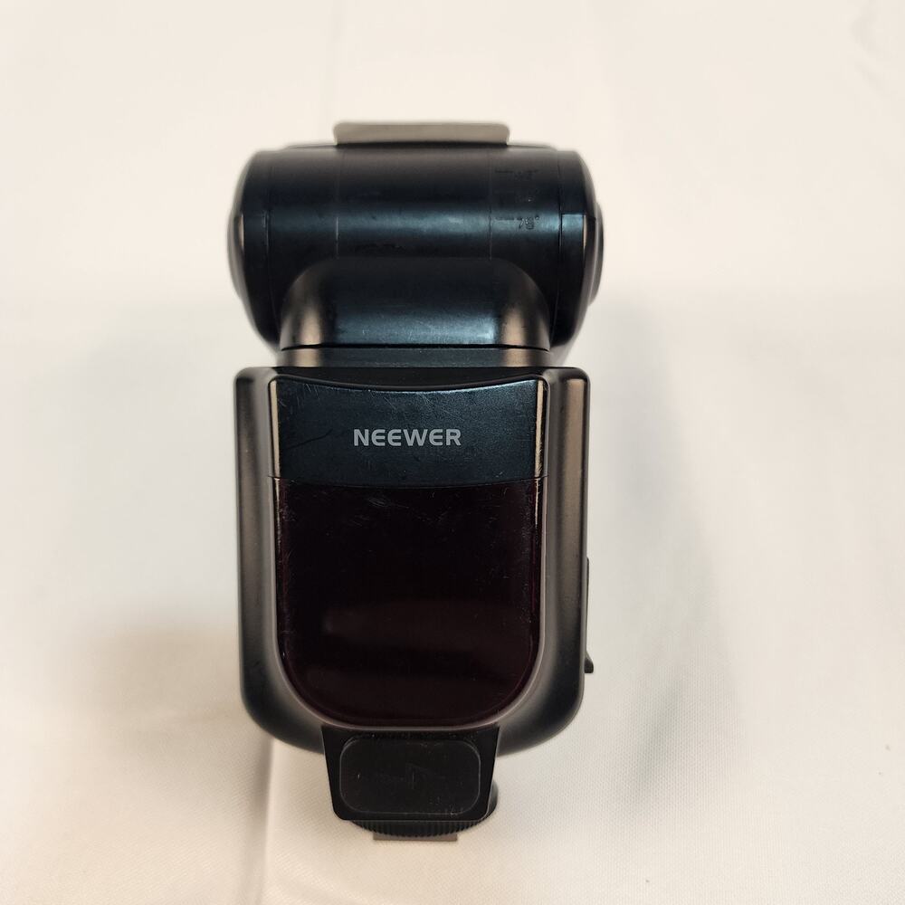 Neewer NW-635 Flash Speedlite for Canon Nikon DSLR Camera Photography